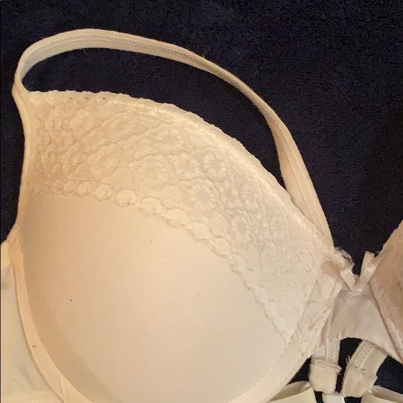 Bra - Picture 2 of 3